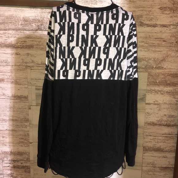 PINK Victoria’s Secret long sleeve shirt black and gray size small campus shirt‌ - Picture 6 of 7